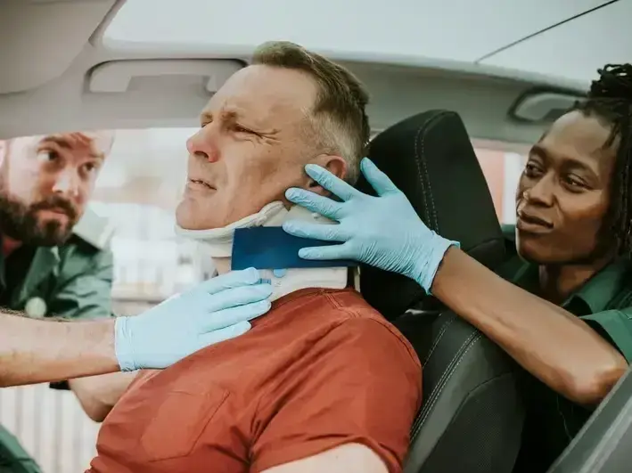 Professional service work by Arrowhead Clinic Chiropractor in Garden City